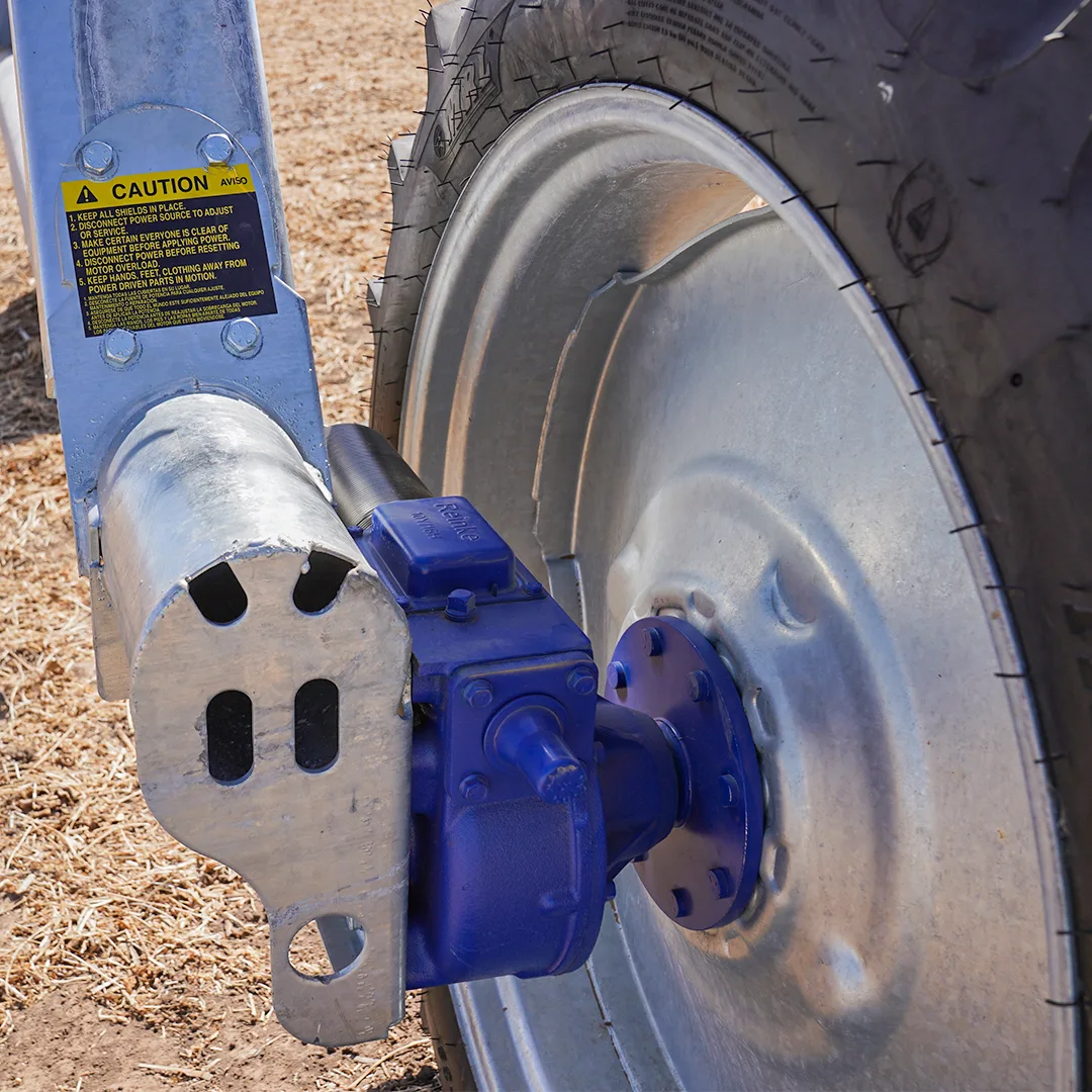 Reinke wheel gearbox and drivetrain close-up